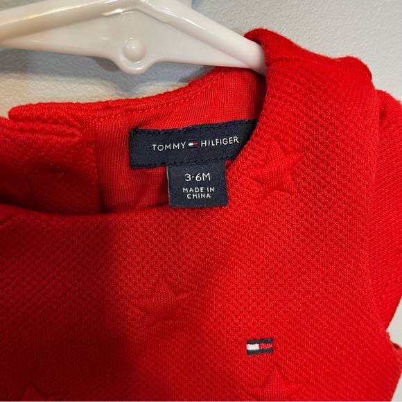 Adorable Tommy Hilfiger Infant Baby Girl Red Star Pattern Dress 3-6 Months - Picture 8 of 9